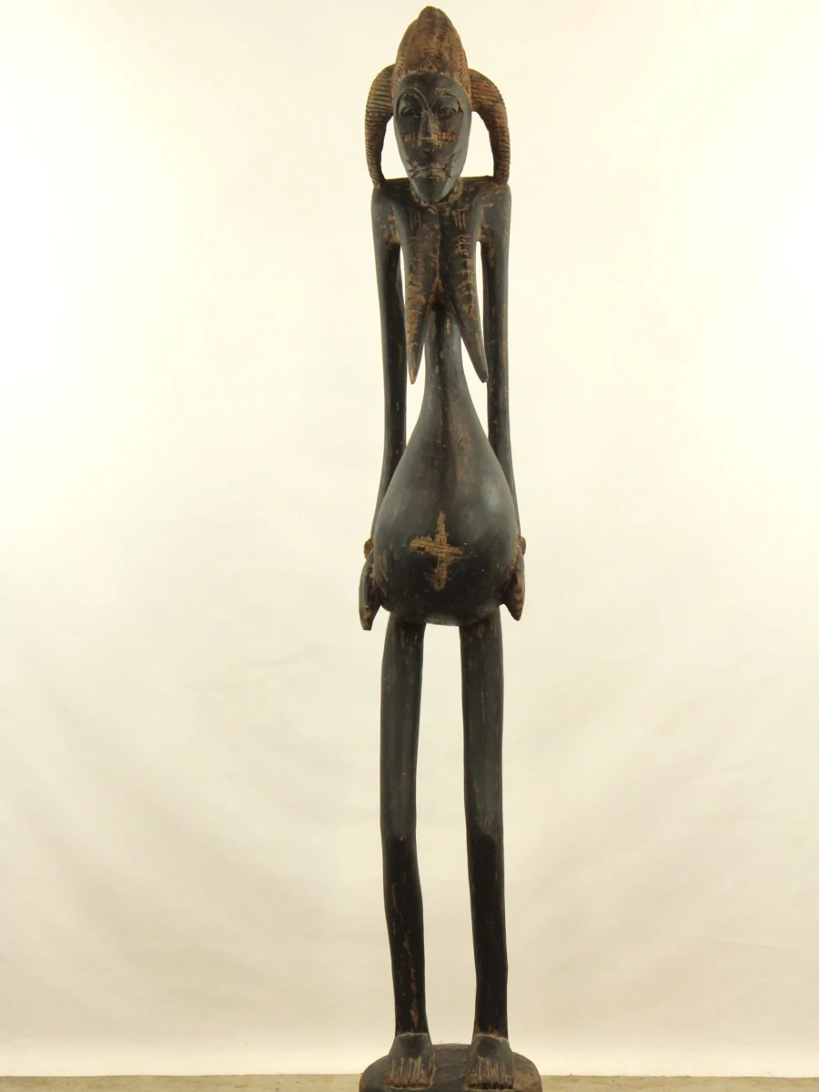 Monumentaal (205 cm) houten Afrikaans beeldhouwwerk van een  vrouw - foto 2