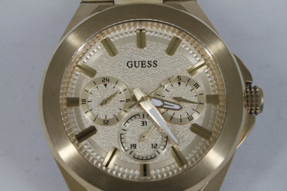 Gouden herenhorloge met metalen band - foto 5