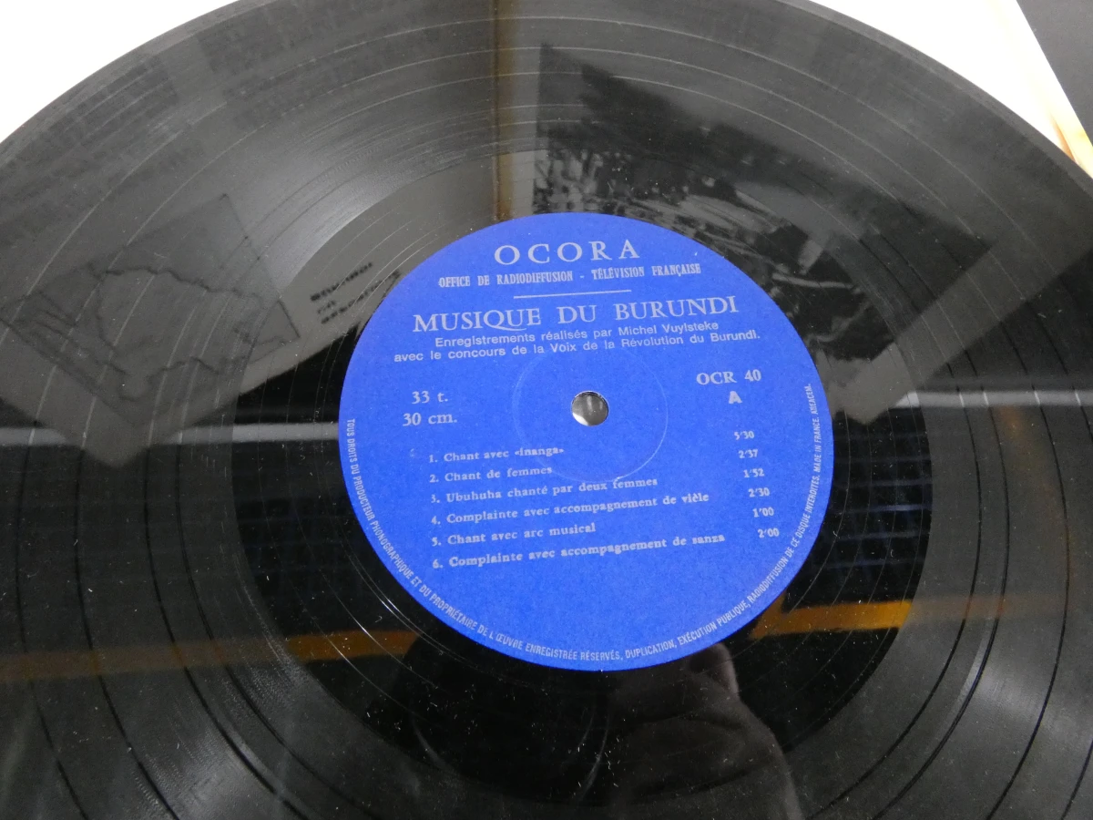 Set van 3 vinylplaten met Afrikaanse muziek - foto 12