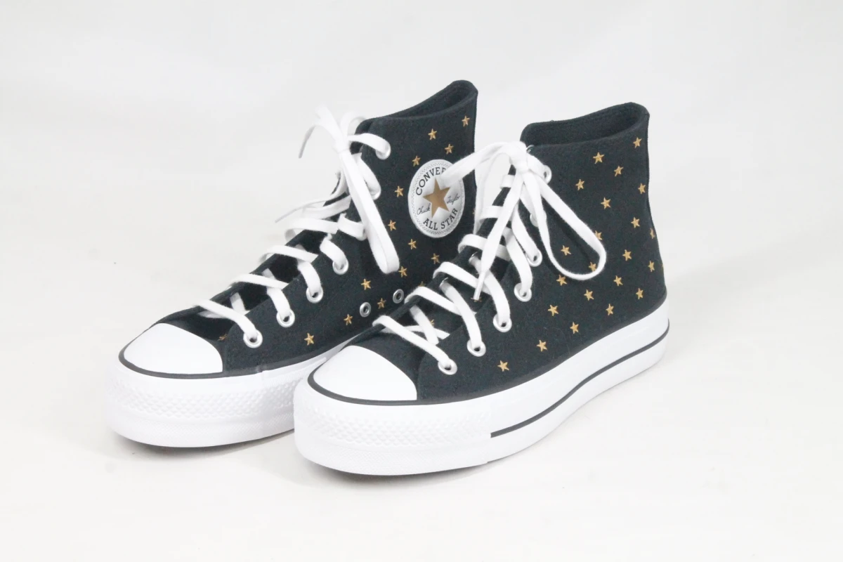 Converse Chuck Taylor All Star platform-sneakers - Maat 39 – kavel bij De Kringwinkel, Brecht