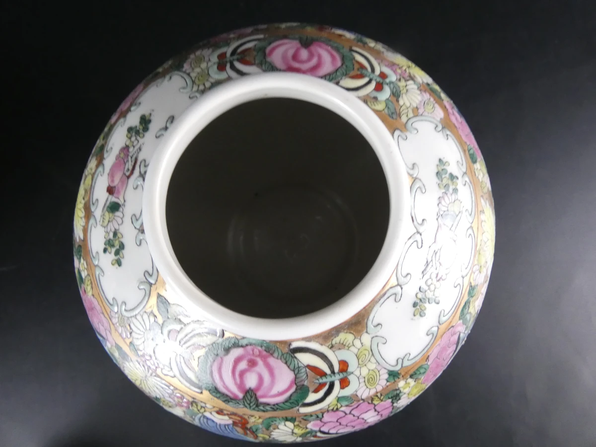Set van 2 Chinese dekselvazen met kleurrijke decoratie - foto 10