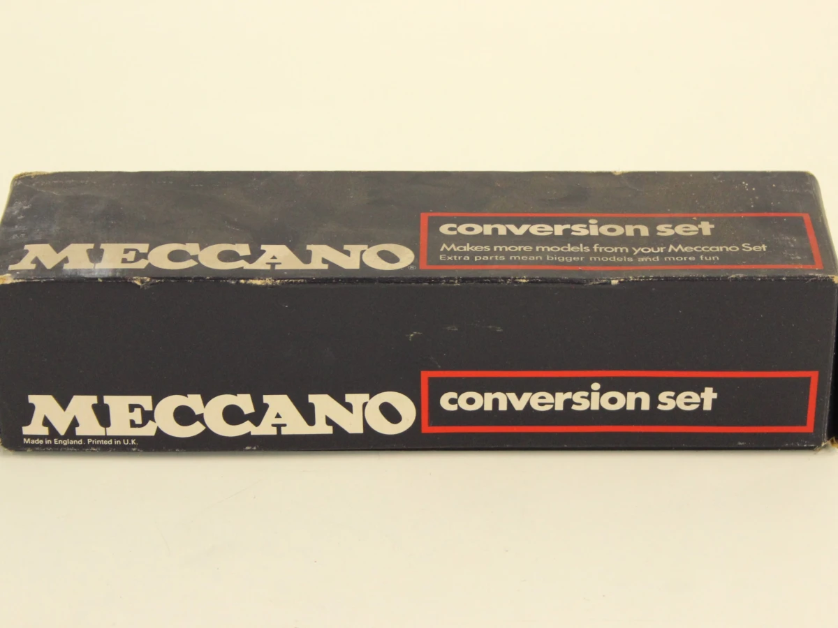 Partij vintage Meccano & Märklin metalen bouwsets met onderdelen en documentatie - foto 6