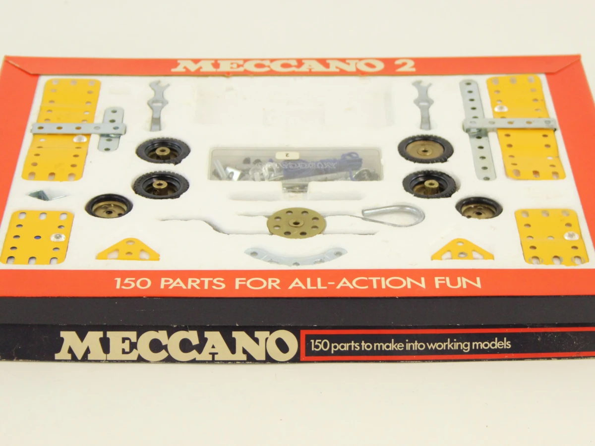 Partij vintage Meccano & Märklin metalen bouwsets met onderdelen en documentatie - foto 12