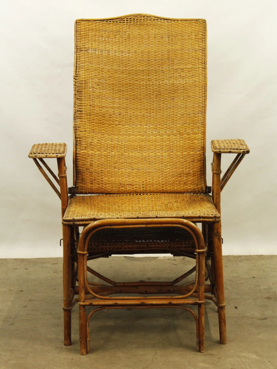 Antieke verstelbare rotan ligstoel met uitschuifbare voetensteun - ca. 1920–1930 - foto 2