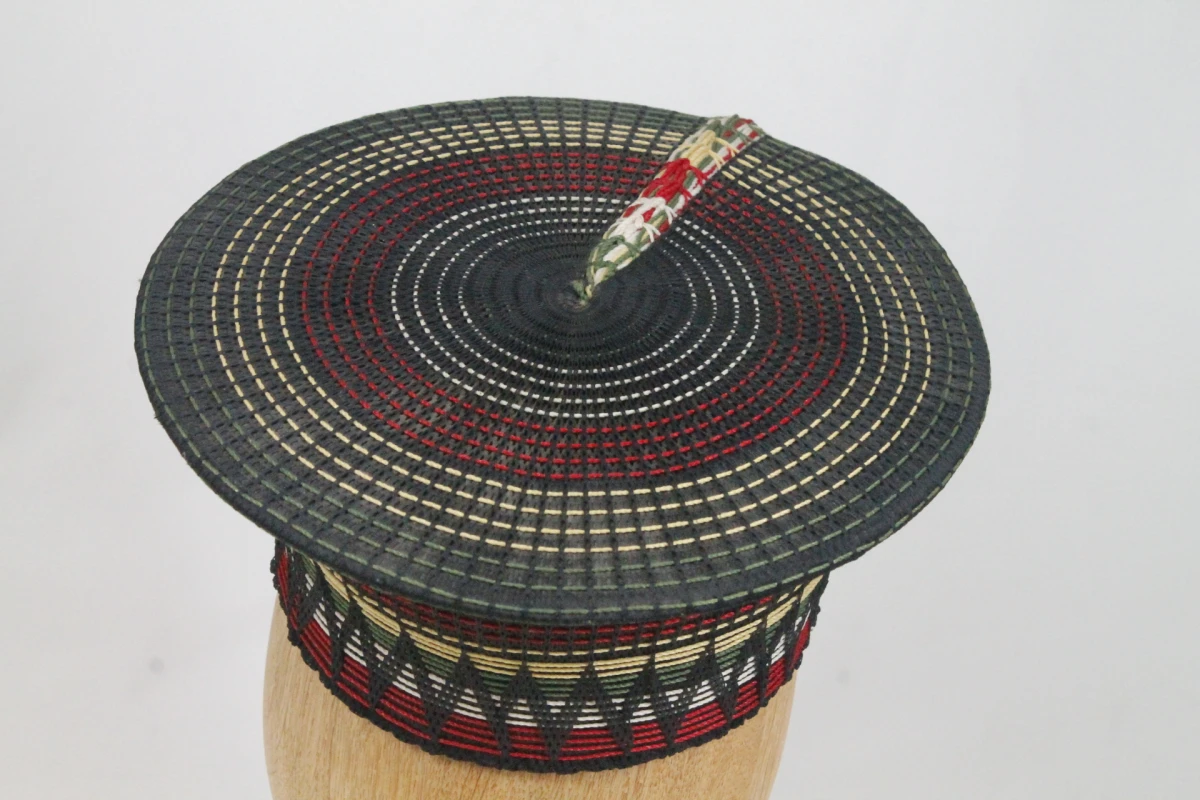 Traditionele Zuid-Afrikaanse Zulu-hoed - foto 2
