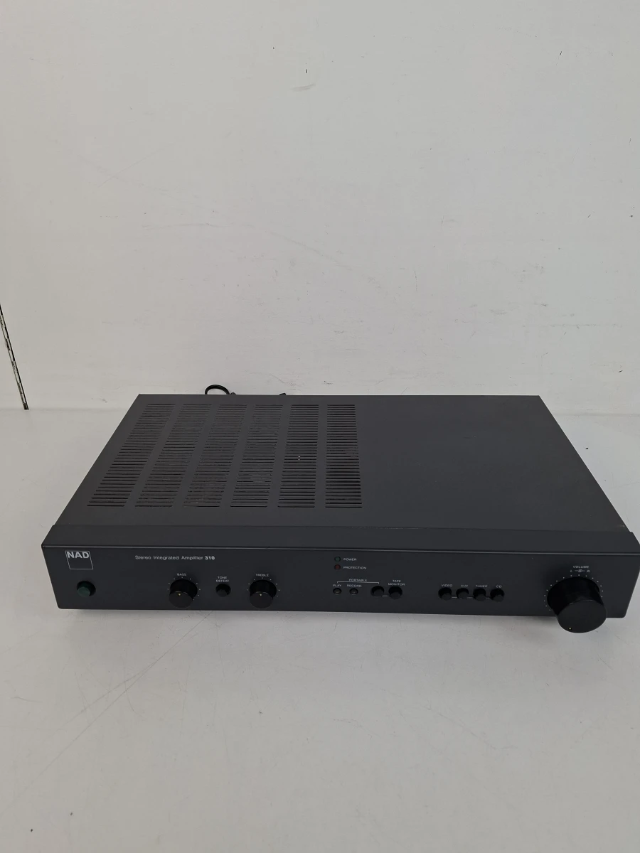NAD Model 310 Stereo Integrated Amplifier – Echte Audiofiele Kwaliteit! – kavel bij De Kringwinkel, Waardamme