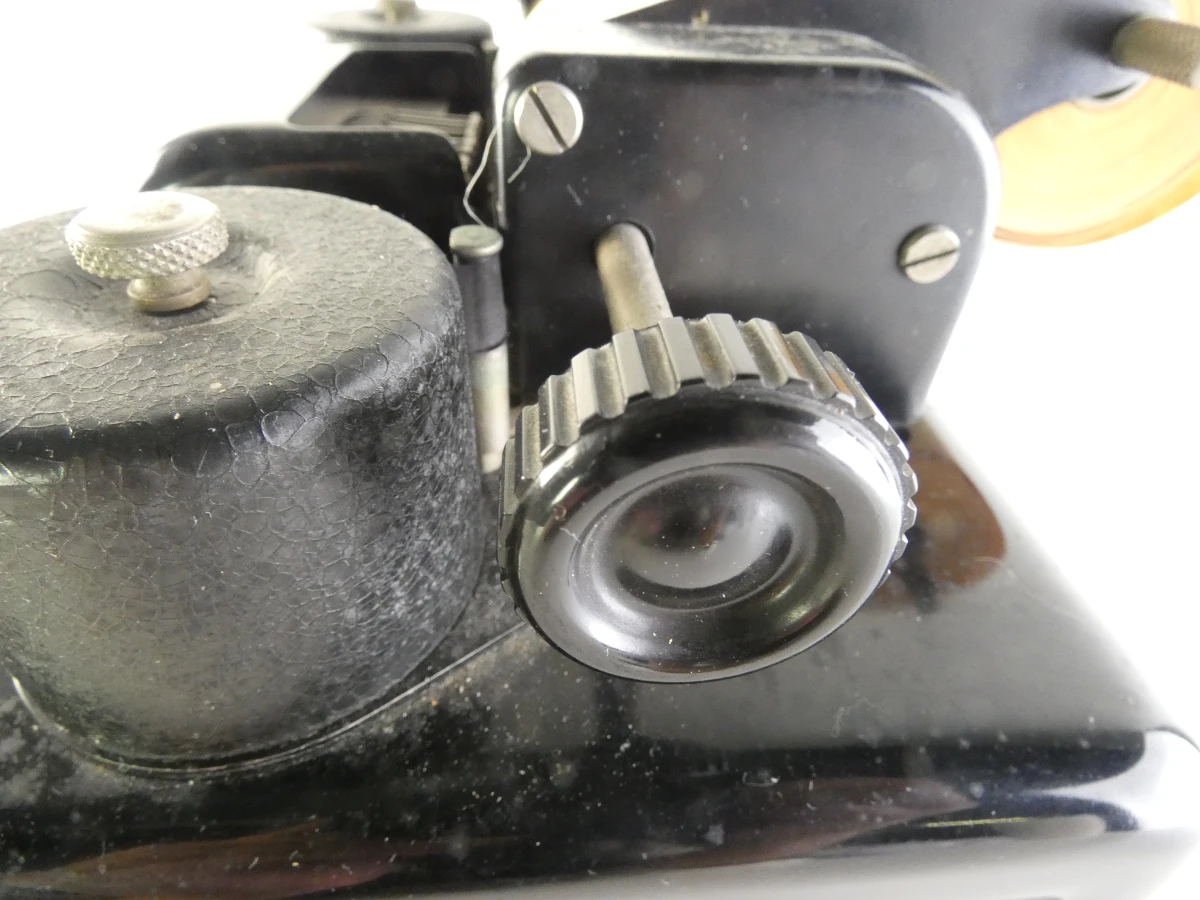 Vintage mechanische rekenmachine/telmachine van Burroughs - foto 12