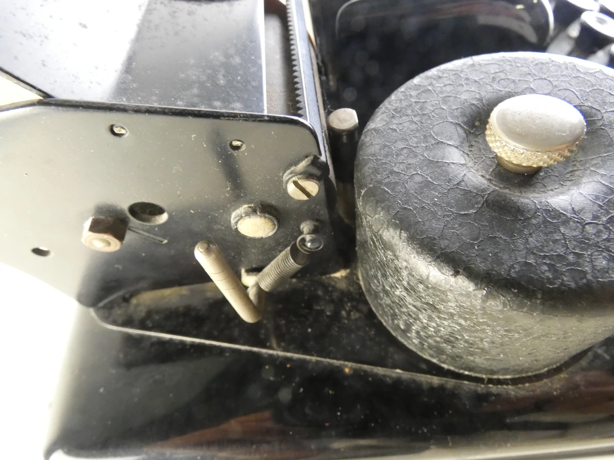 Vintage mechanische rekenmachine/telmachine van Burroughs - foto 19