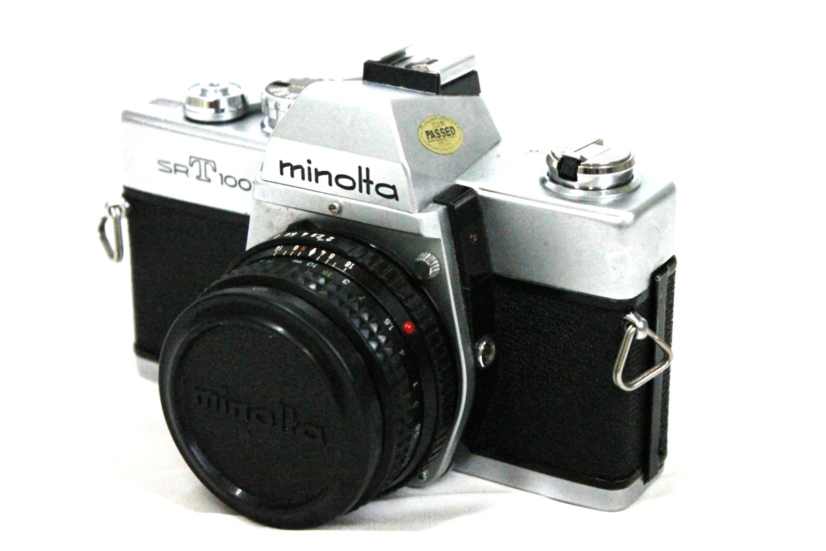 Minolta SR-T 100X Spiegelreflexcamera – kavel bij De Kringwinkel, Brecht
