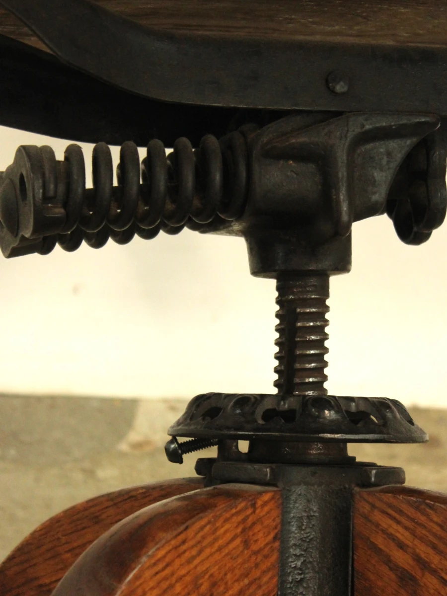 Engelse stijl houten bureaustoel met draaimechanisme - foto 6