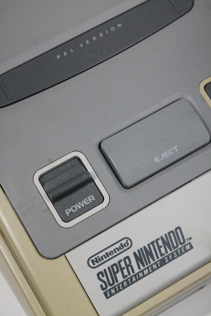 Super Nintendo Entertainment System + Game - foto 7