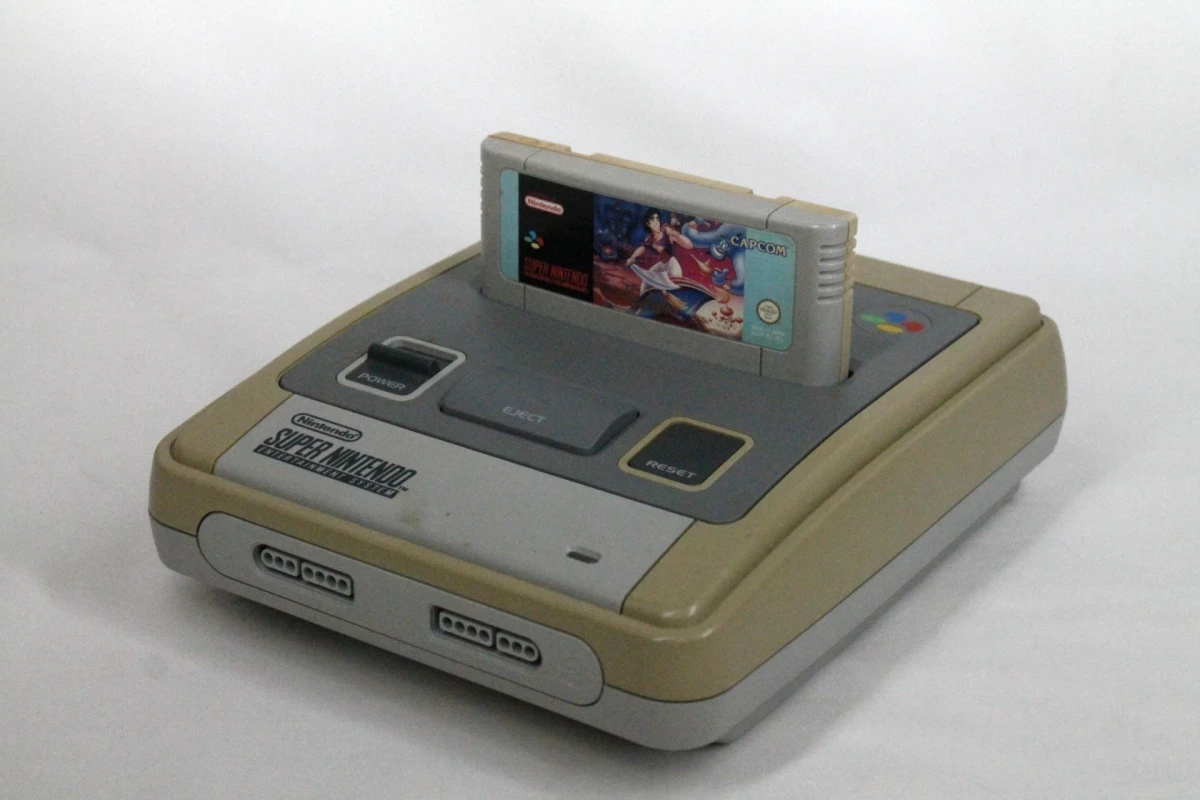 Super Nintendo Entertainment System + Game - foto 5