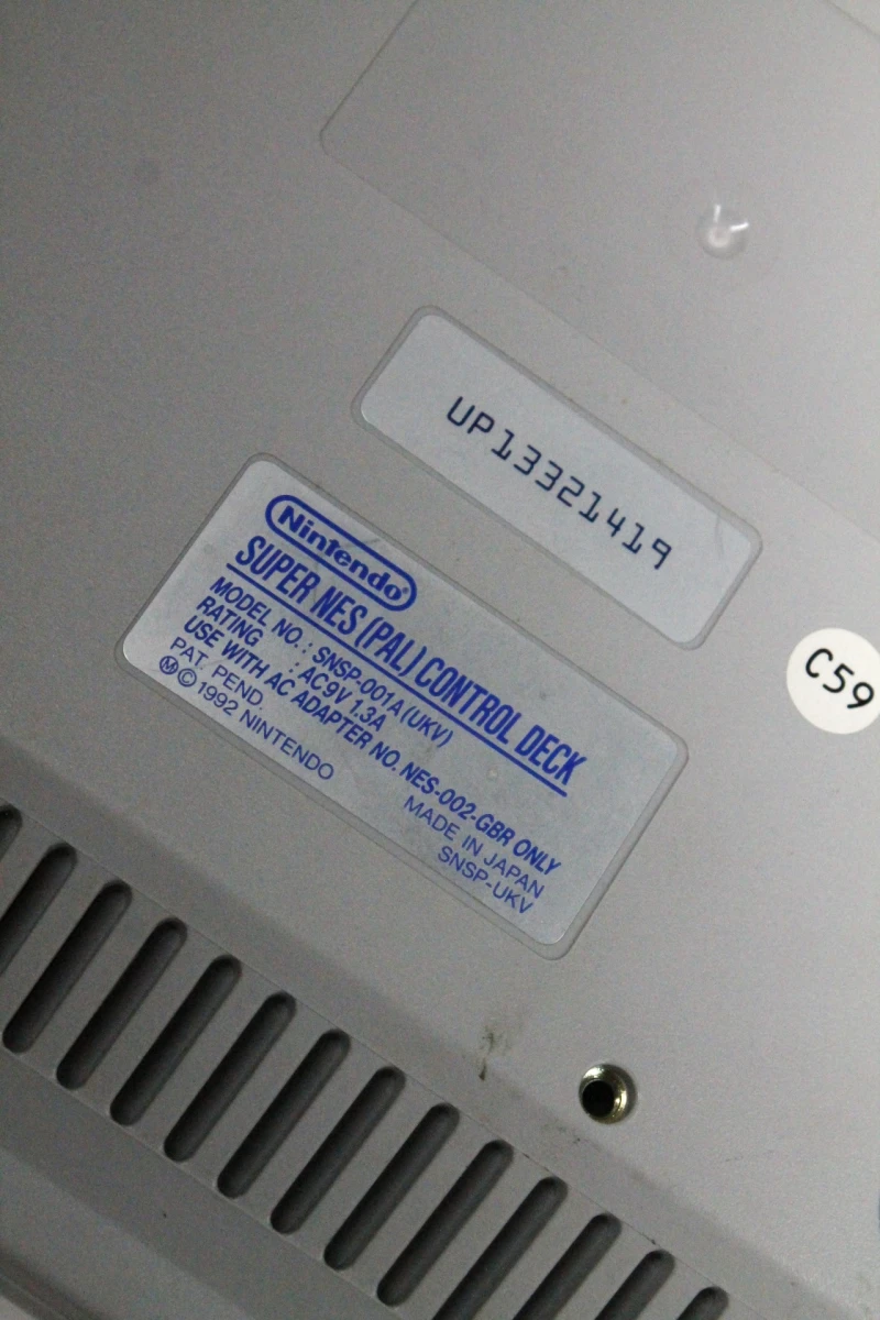 Super Nintendo Entertainment System + Game - foto 9