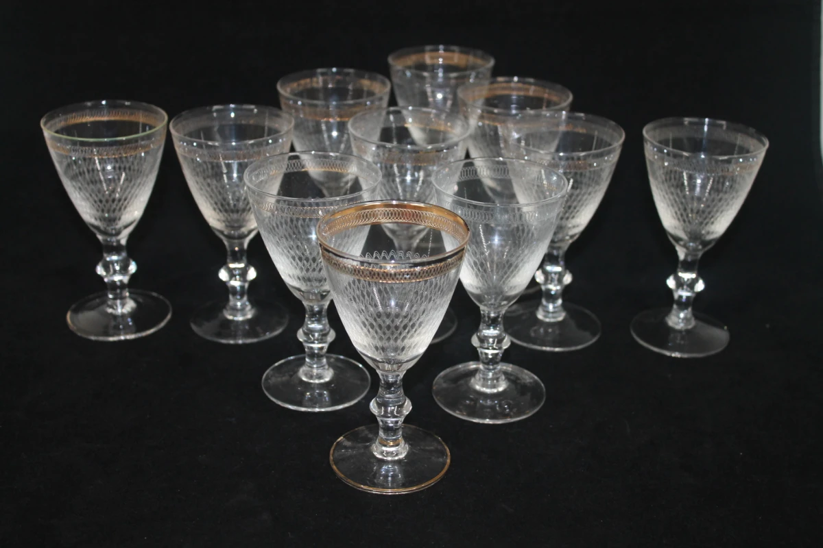Set van 11 vintage kristallen wijnglazen met gouden rand - foto 3