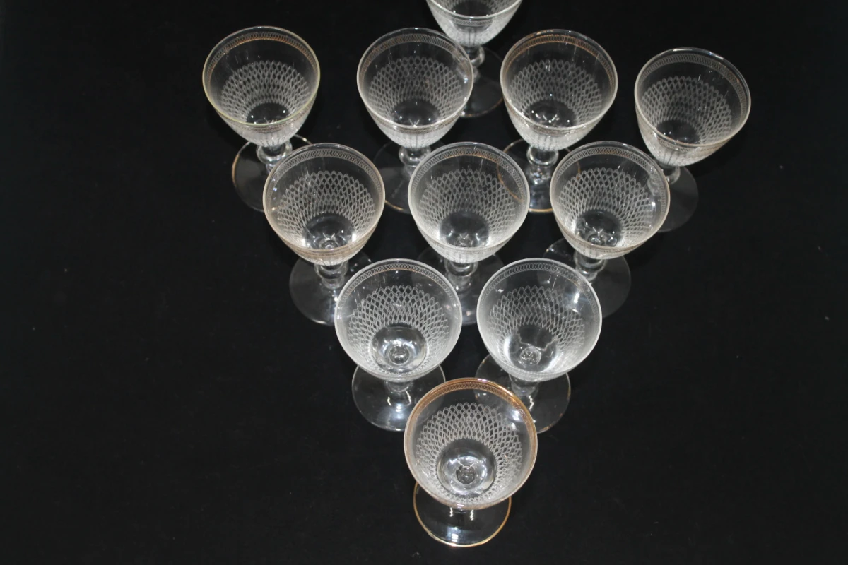 Set van 11 vintage kristallen wijnglazen met gouden rand - foto 5