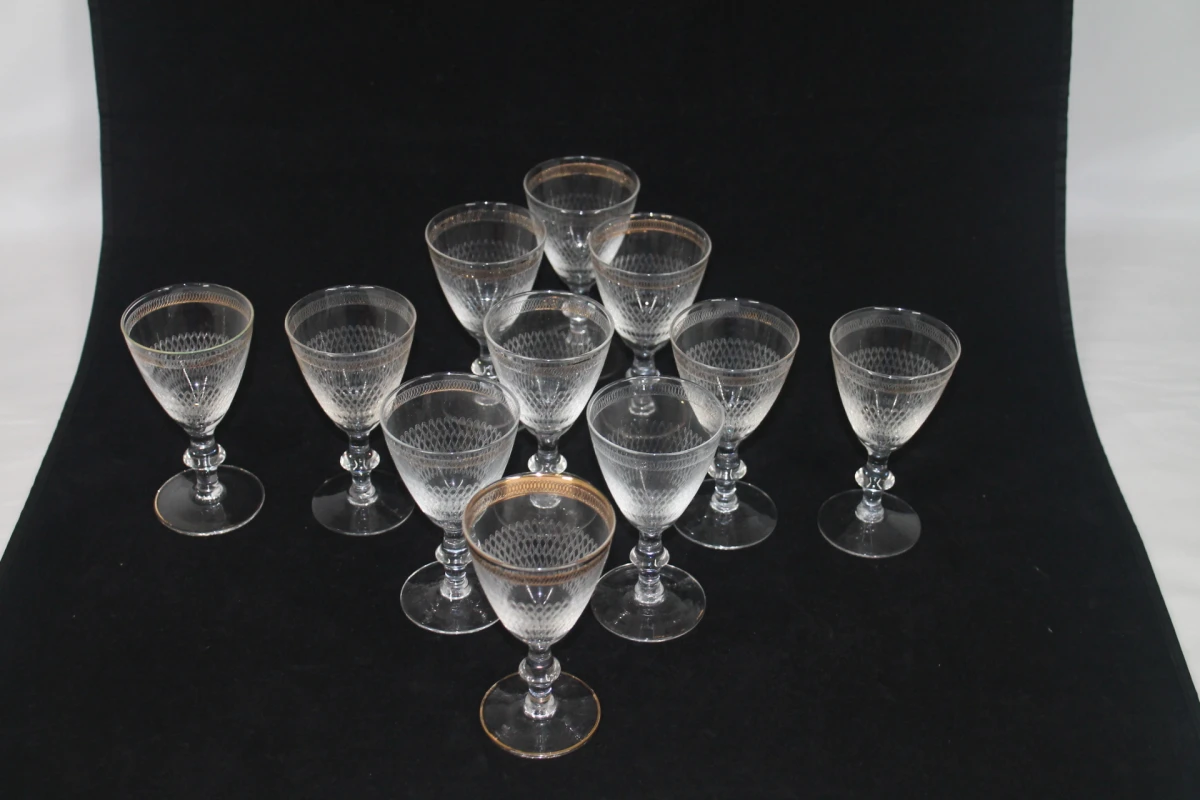 Set van 11 vintage kristallen wijnglazen met gouden rand - foto 2
