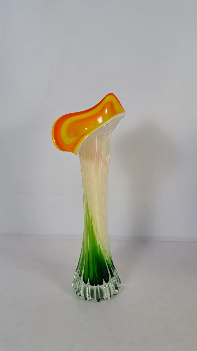 Set van 2 handgemaakte kleurrijke glazen vazen - foto 2