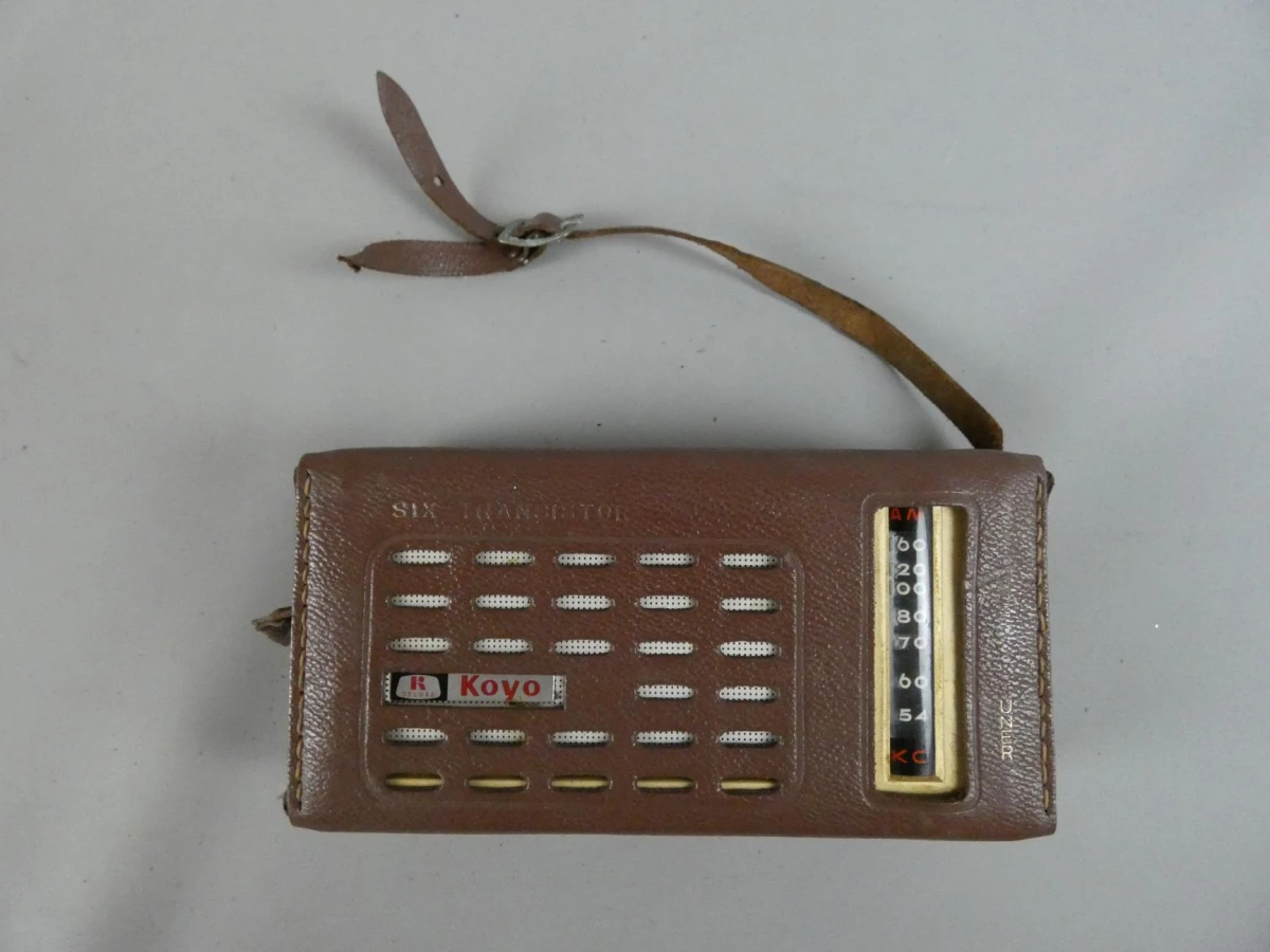 Koyo Six Transistor Radio (Model 403) – kavel bij De Kringwinkel, Diest