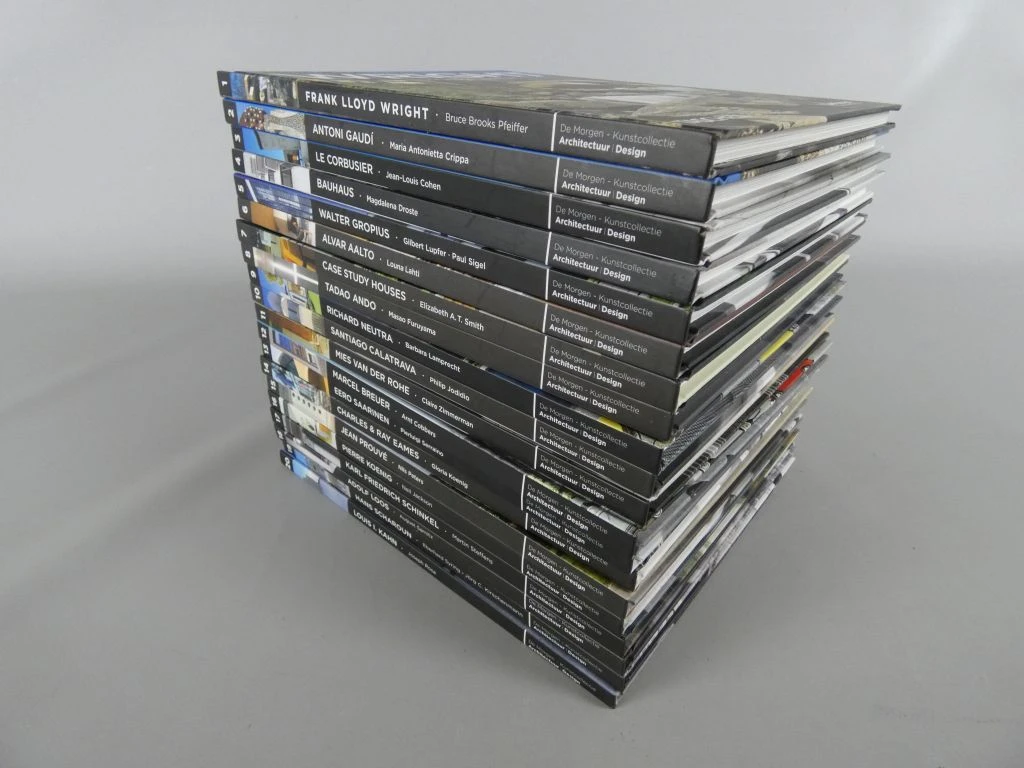 Set van 20 boeken over architectuur en design – kavel bij De Kringwinkel, Diest