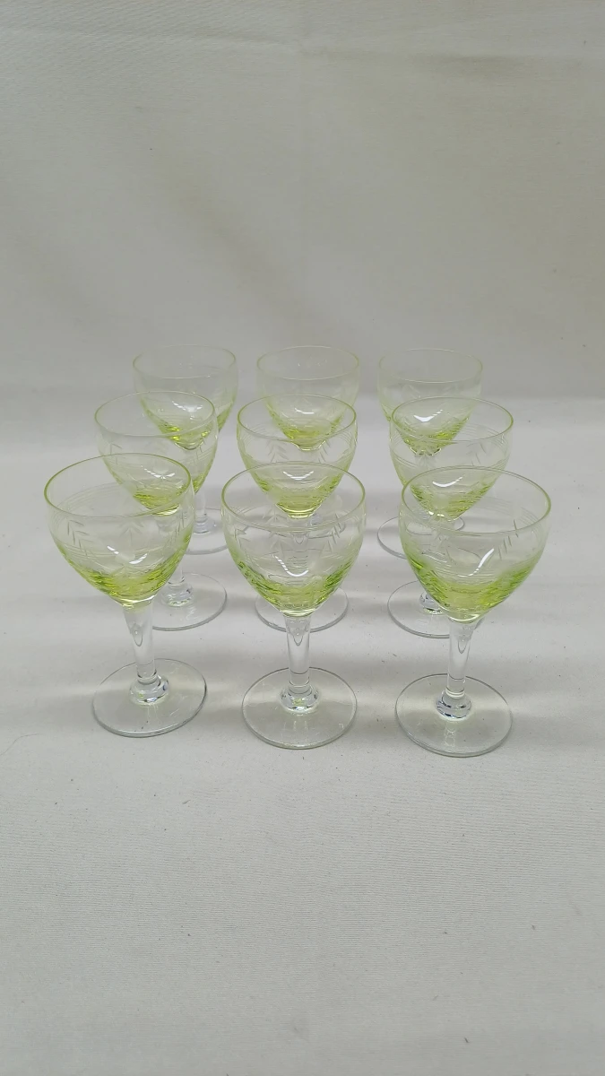 Set van 9 vintage uranium likeurglazen - foto 2