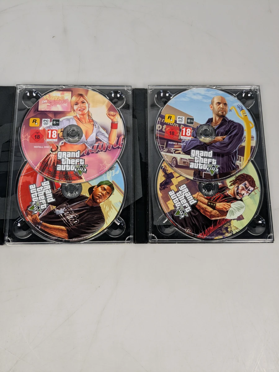 Grand Theft Auto V PC spel met handleidingen en kaarten - foto 7