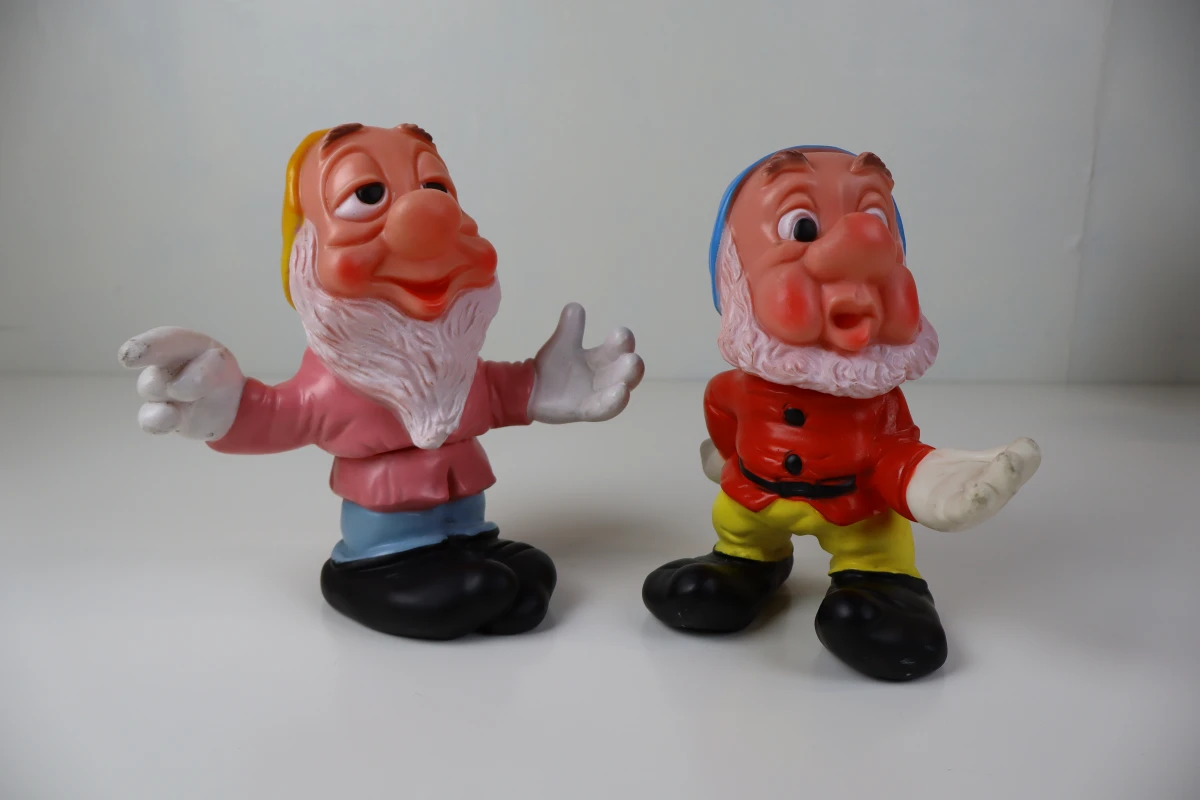Vintage Walt Disney Sneeuwwitje en de Zeven Dwergen - foto 3