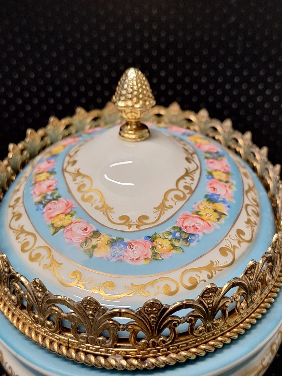 Klassieke Porseleinen Terrine / Bonbonnière met Bronzen Montuur - ACF (Décor de Paris) - foto 12