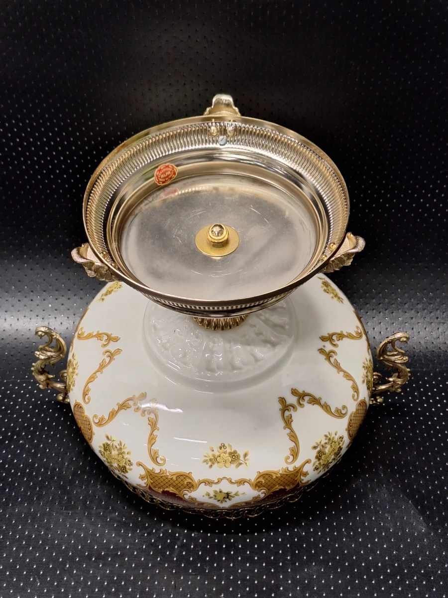 Luxe Klassieke Porseleinen Coupe op Voet - Ceramiche Alfa Italy (Met Messing Beslag) - foto 13