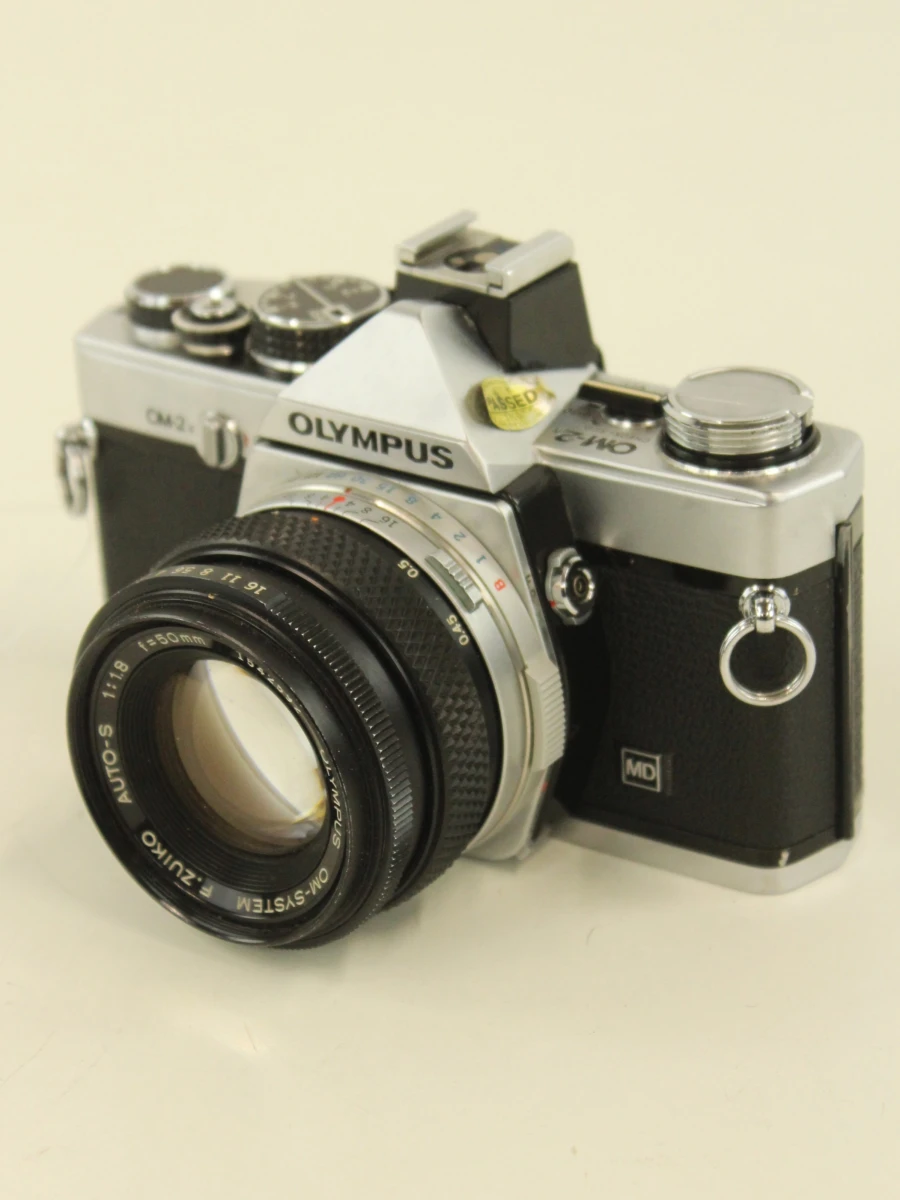 Olympus OM-2n analoge spiegelreflexcamera met 50mm lens - foto 2