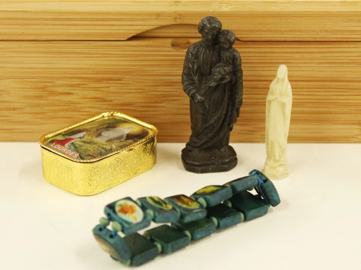 Set religieuze medailles, rozenkransen en iconen - foto 4