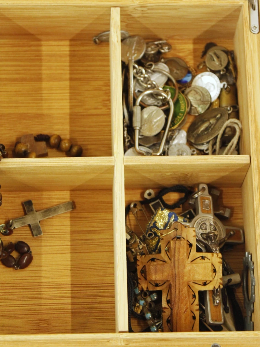 Set religieuze medailles, rozenkransen en iconen - foto 3