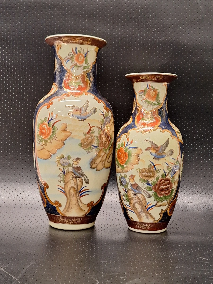 Set van 2 Vintage Chinese Satsuma-Stijl Porseleinen Vazen - Vogels & Pioenrozen (Zhongguo Zhizao) - foto 2