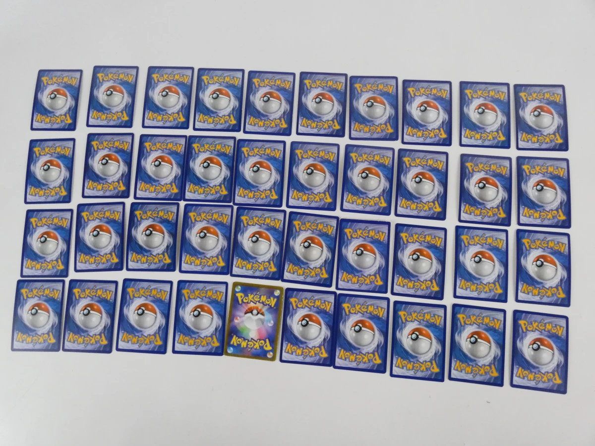Lot van 40 Pokémon kaarten + Mini Tin (Frans/Engels/Japans) - foto 14
