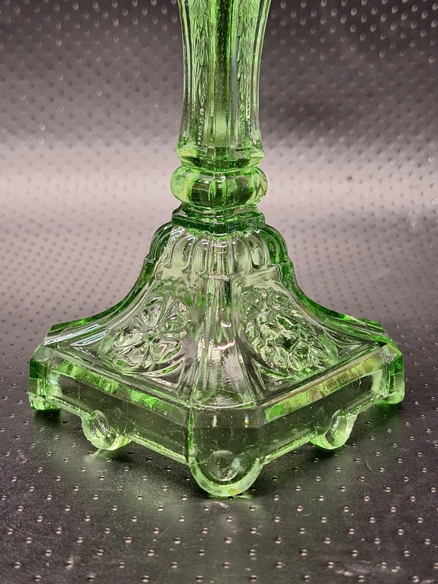 Lichtgroene persglazen kandelaars met leeuwenkop - Depression Glass-stijl - foto 8