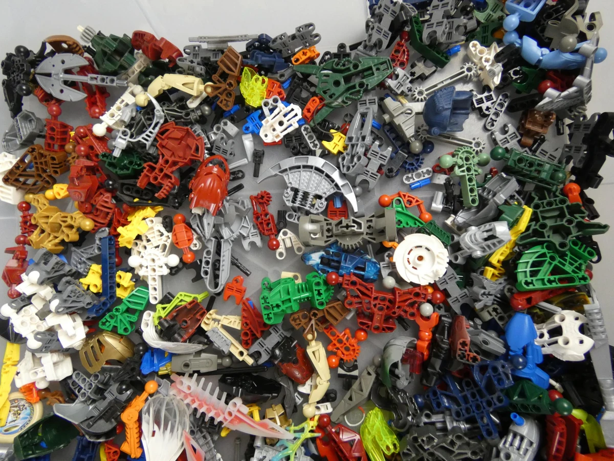3,86 Kg Lego Bionicle onderdelen - foto 7