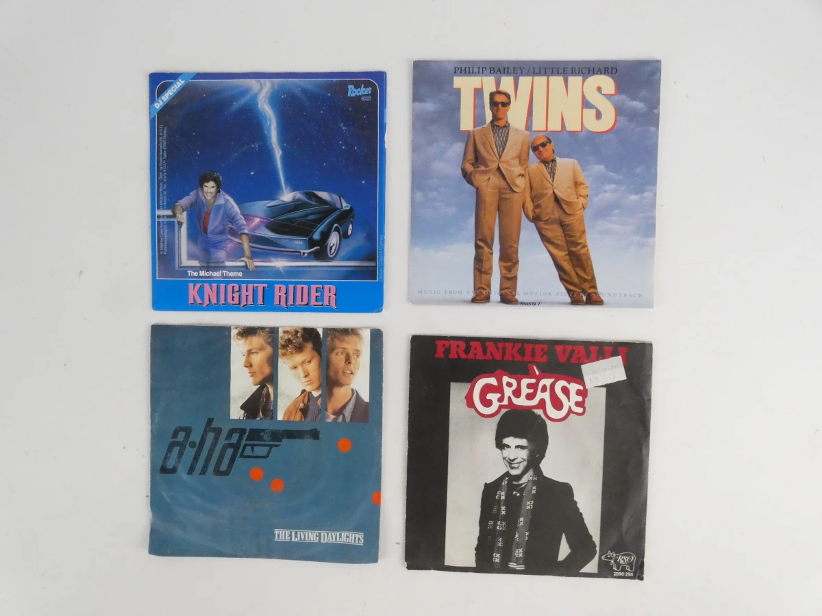 Set van 10 vintage vinyl singles met 7 inch koffertje - foto 4