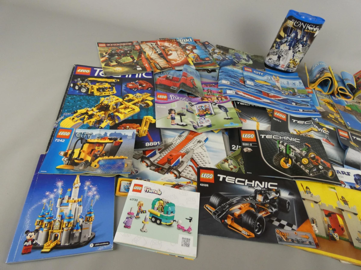 Collectie Lego instructieboeken - foto 9