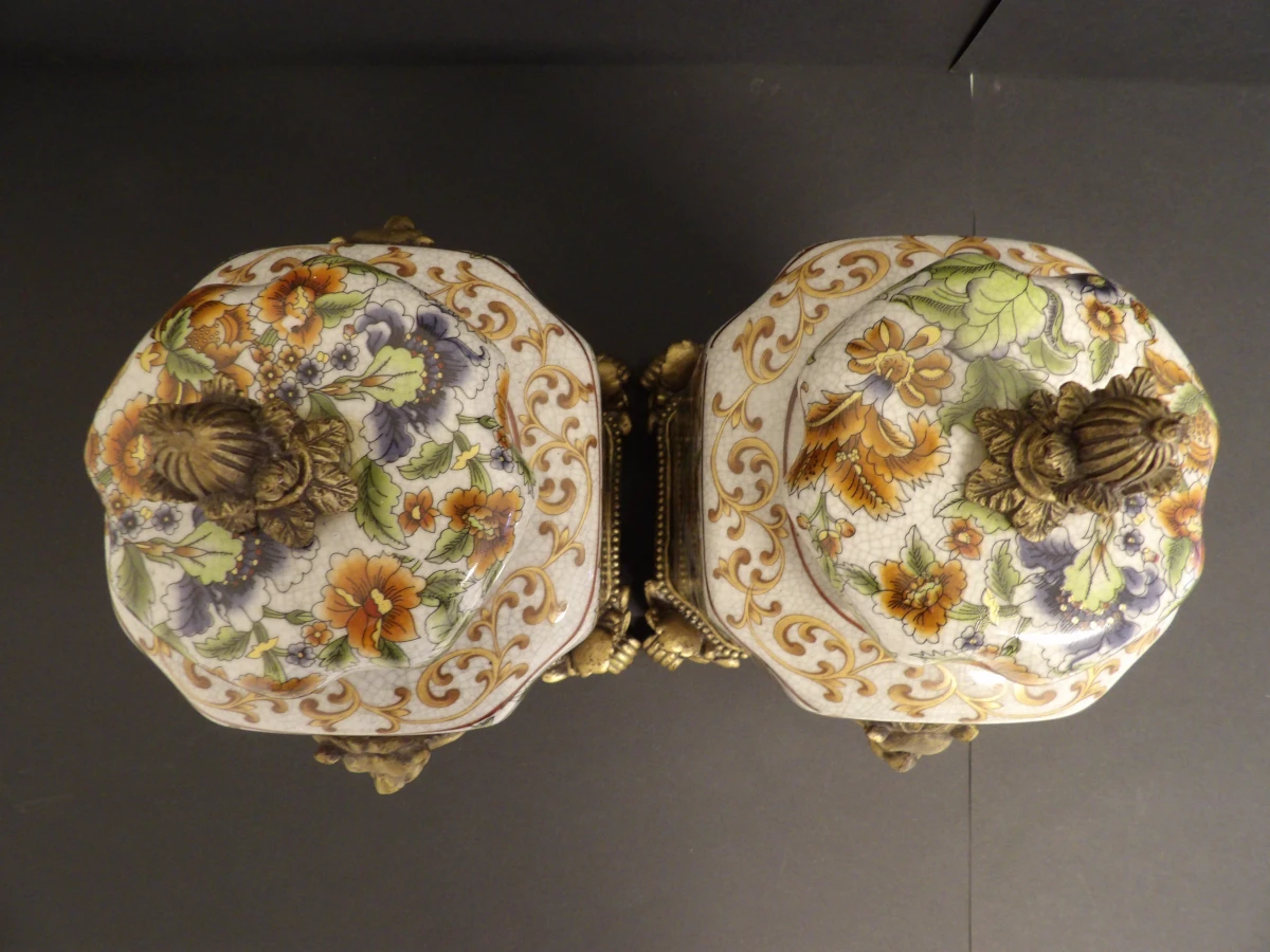 Set van twee vintage oosterse dekselpotten - China Xiong Ying - foto 3