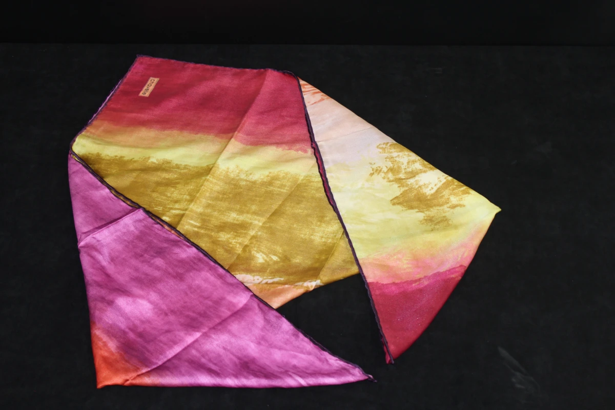 Chavelle Dijital soepelvallende foulard in herfsttinten 100% polyester - foto 2