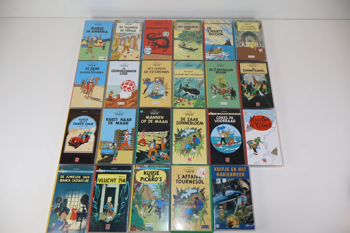 Lot van 23 Kuifje Videobanden – kavel bij De Kringwinkel, Izegem