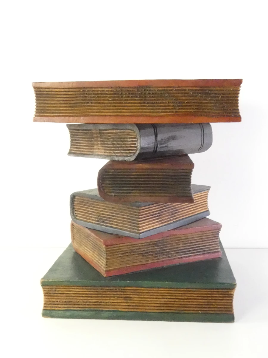 Handgesneden houten boekenkruk – bijzettafel van boeken - foto 2