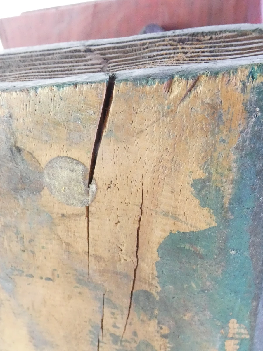 Handgesneden houten boekenkruk – bijzettafel van boeken - foto 9