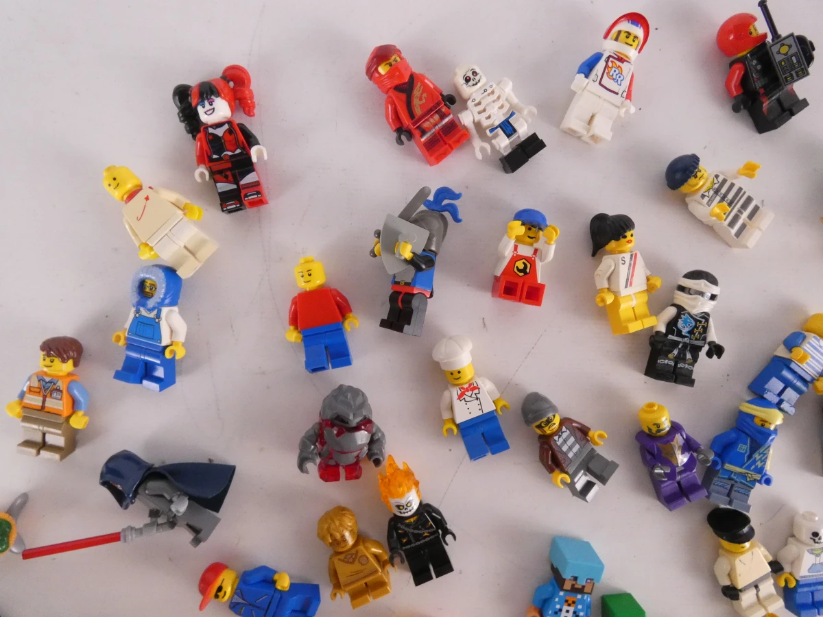 Set van diverse LEGO minifiguren - foto 2