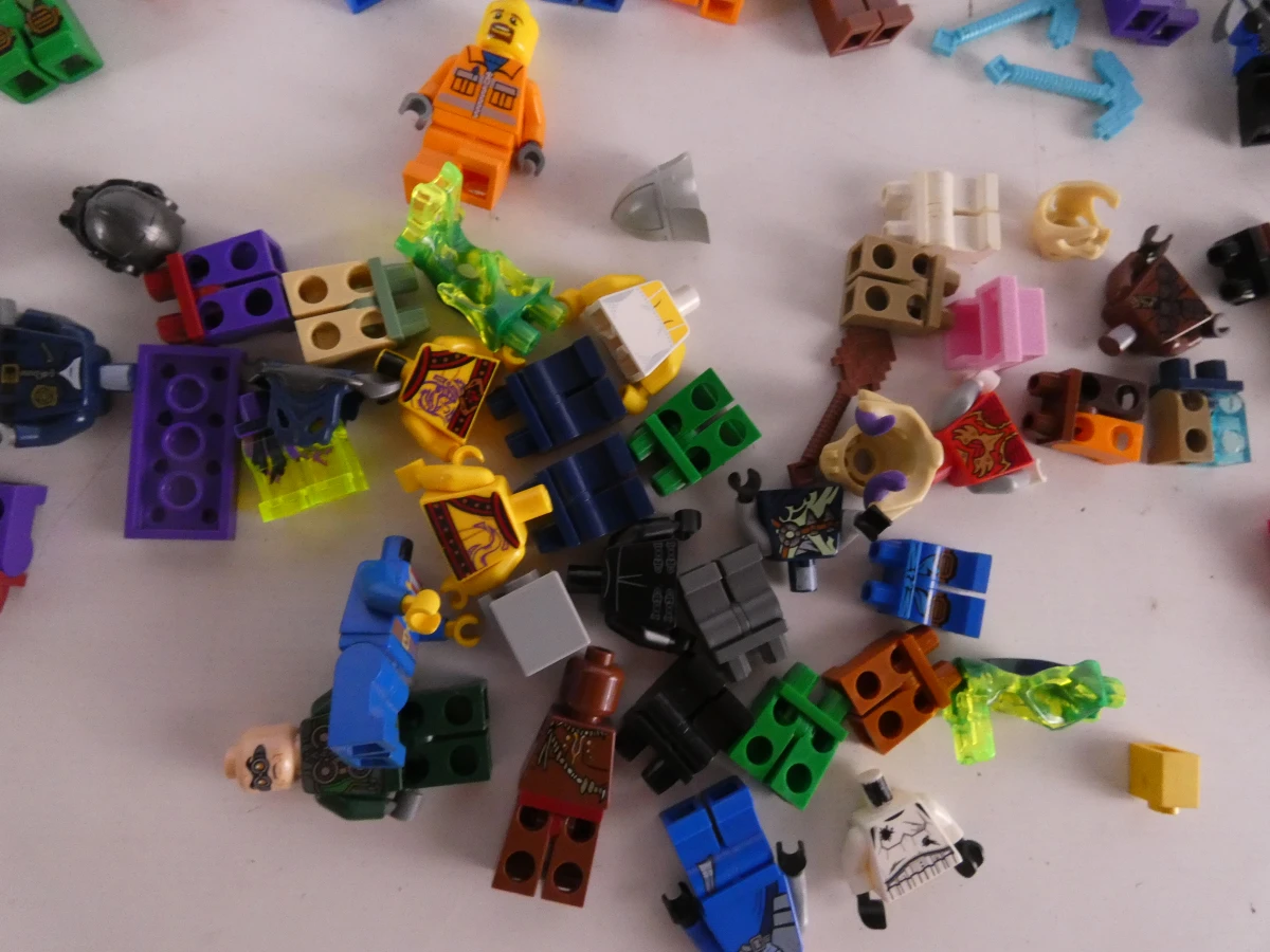 Set van diverse LEGO minifiguren - foto 5