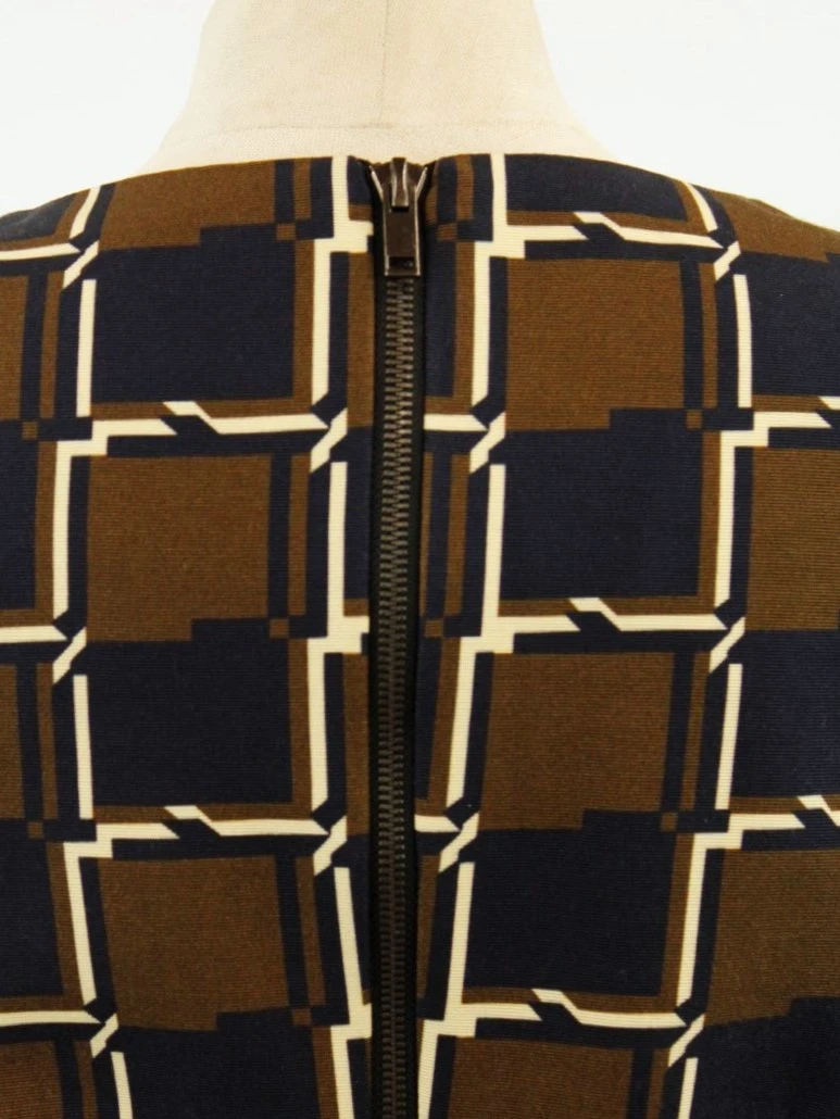 Natan Edition 5 - elegante mouwloze jurk met grafische print - foto 6