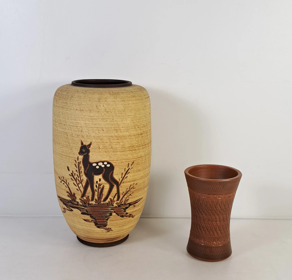 Set van twee decoratieve vazen, aardewerk - foto 6