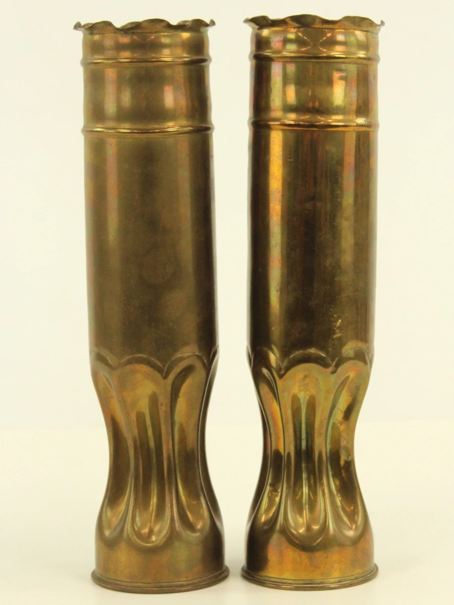 Trench Art set van 2 koperen kogelhuls vazen - foto 3