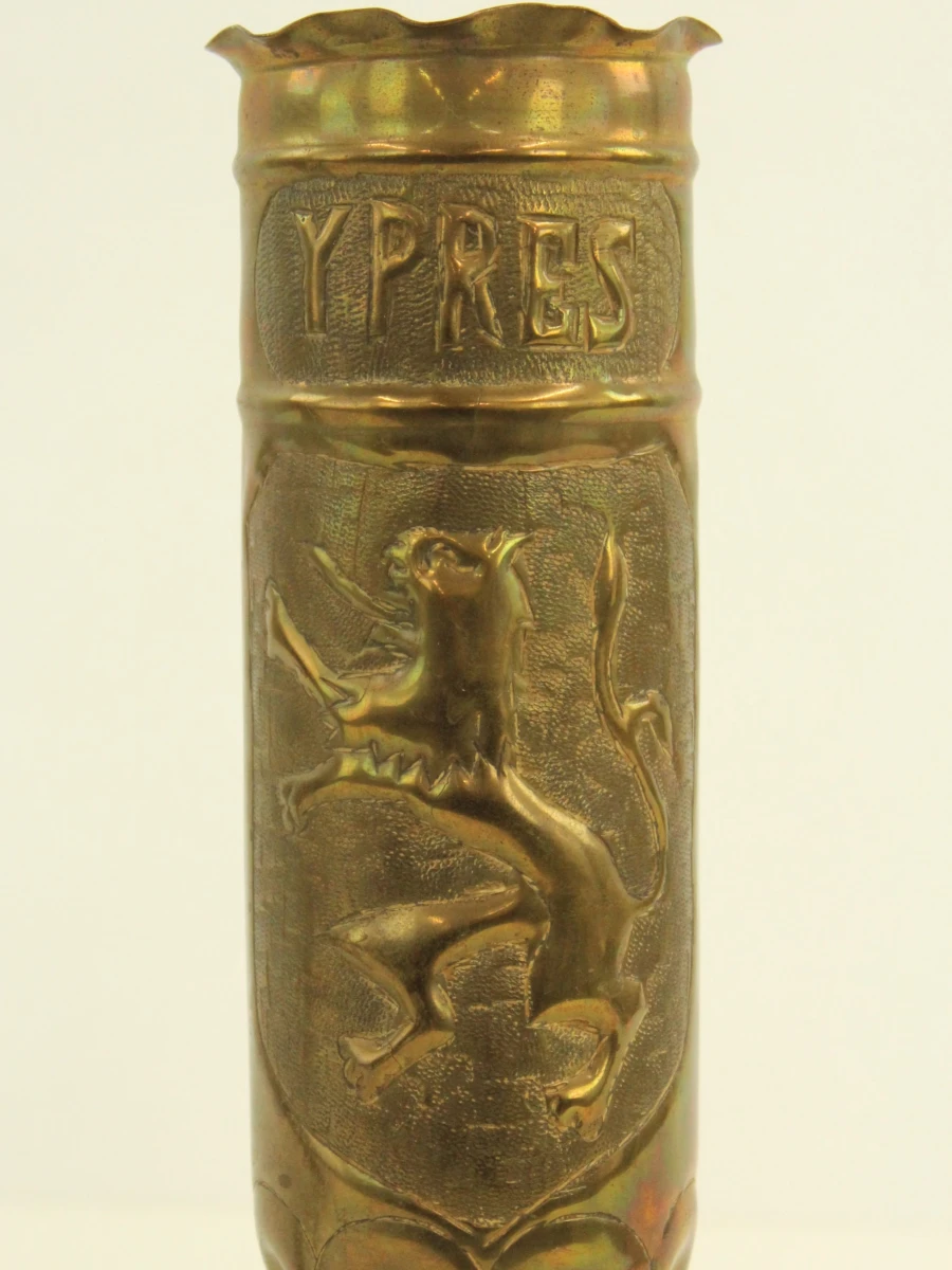 Trench Art set van 2 koperen kogelhuls vazen - foto 4