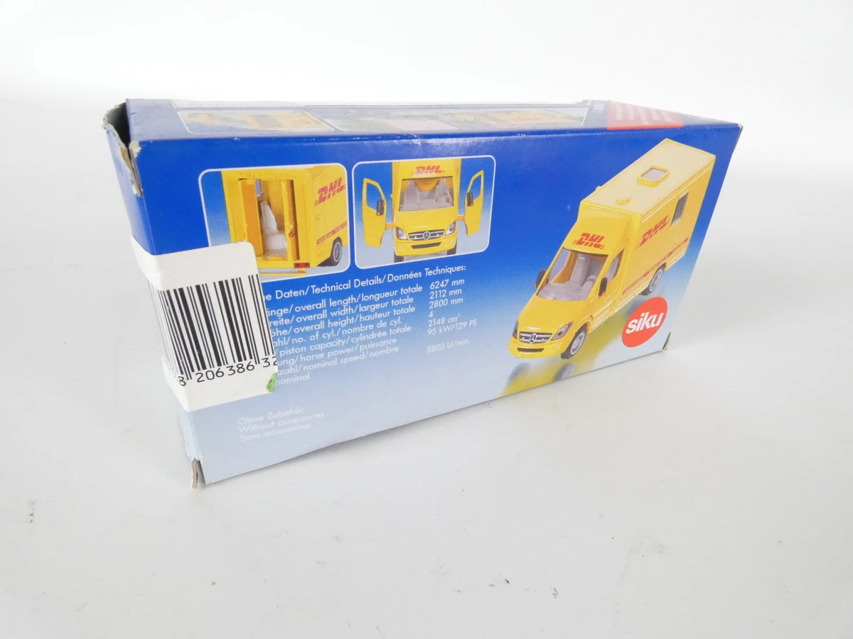 Set van diverse DHL modelauto's en speelgoedvrachtwagens - foto 24