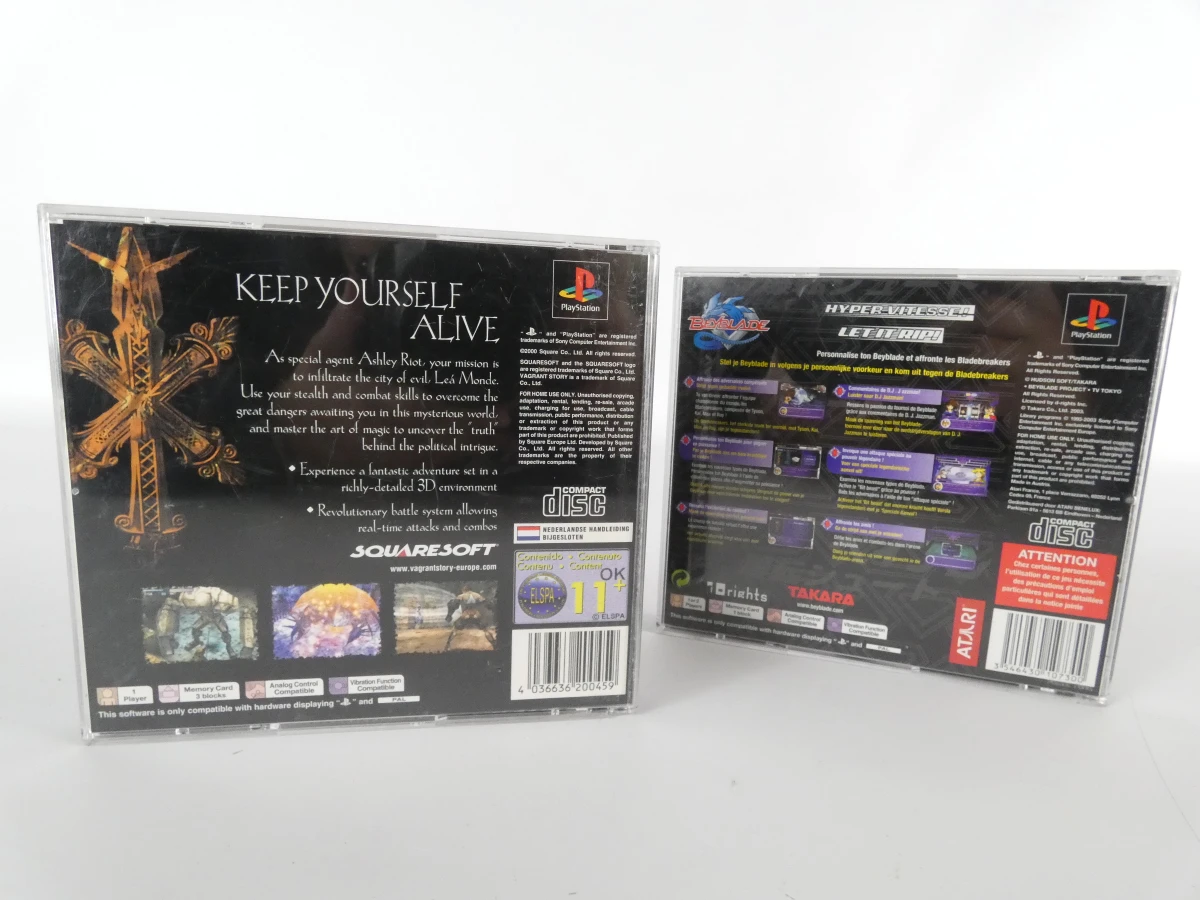 4 Originele PS1-games PAL - Compleet met boekjes - foto 5